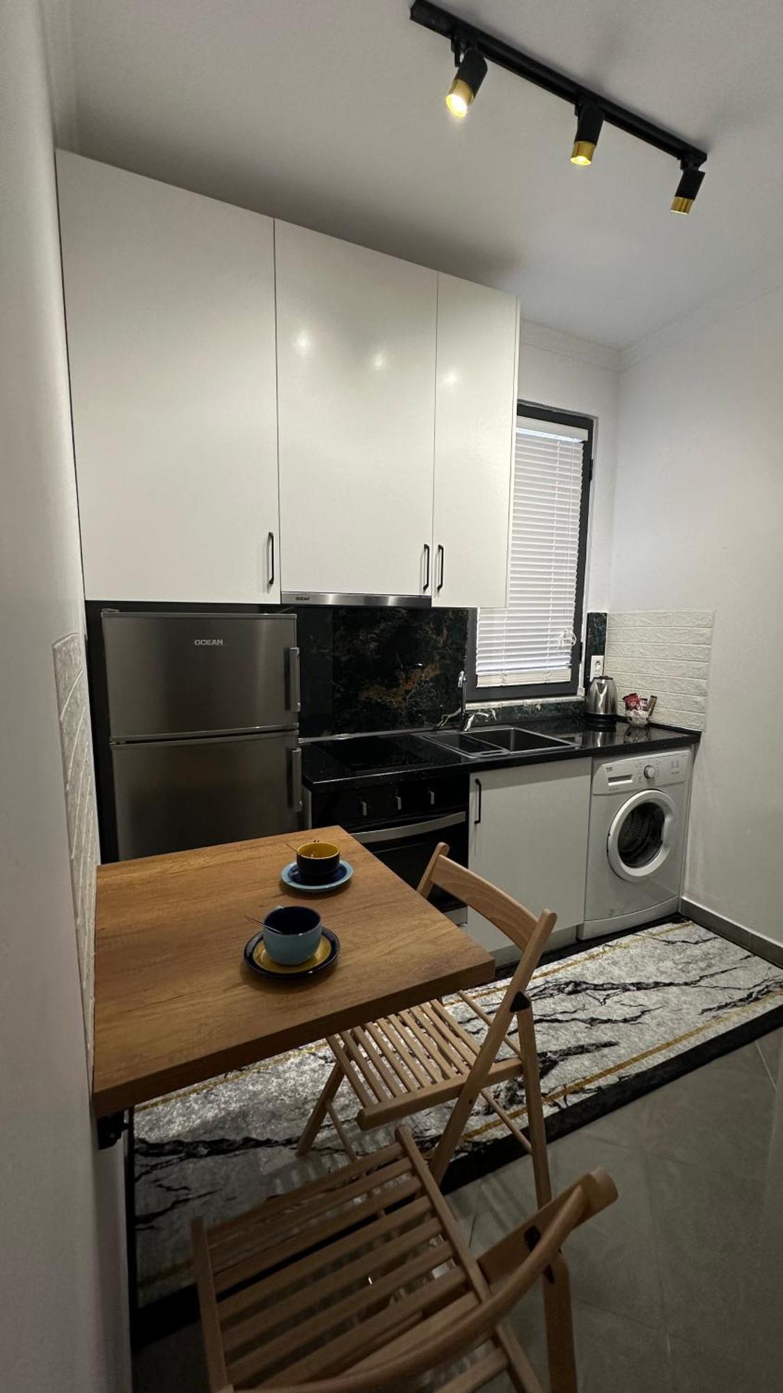 Scandinavian Apartments Al Tirana Bagian luar foto