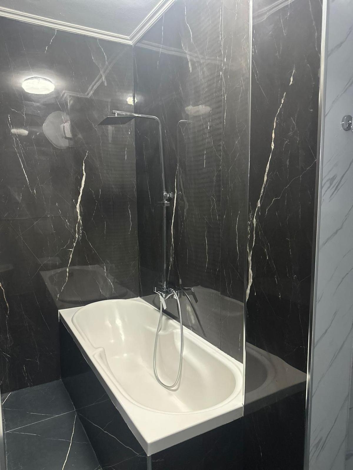 Scandinavian Apartments Al Tirana Bagian luar foto